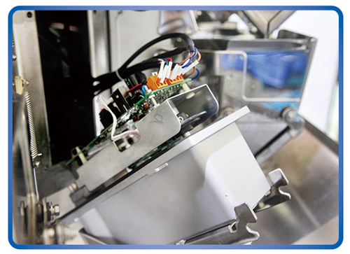 Kenwei peseur machine d'emballage avec capteurs pour matériaux de haute qualité avec de l'huile-4