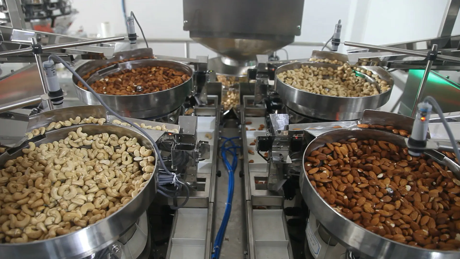 Automatic packaging application system for nuts quantitative counting ,weighing,and mixing