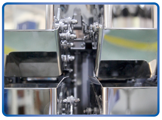 Flexible machine d'emballage chine en acier avec capteurs de haute-qualité pour les matériaux avec de l'huile-5